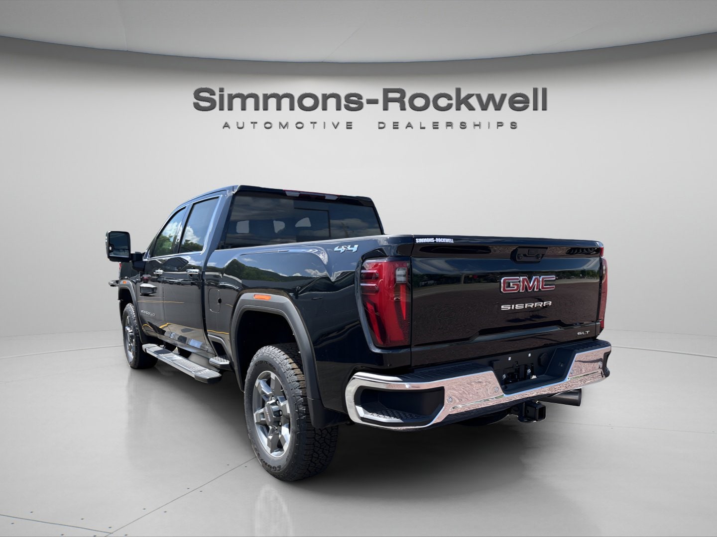 2026 GMC Sierra 2500HD SLT - Photo 2