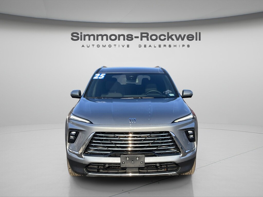 Used 2025 Buick Enclave Preferred SUV