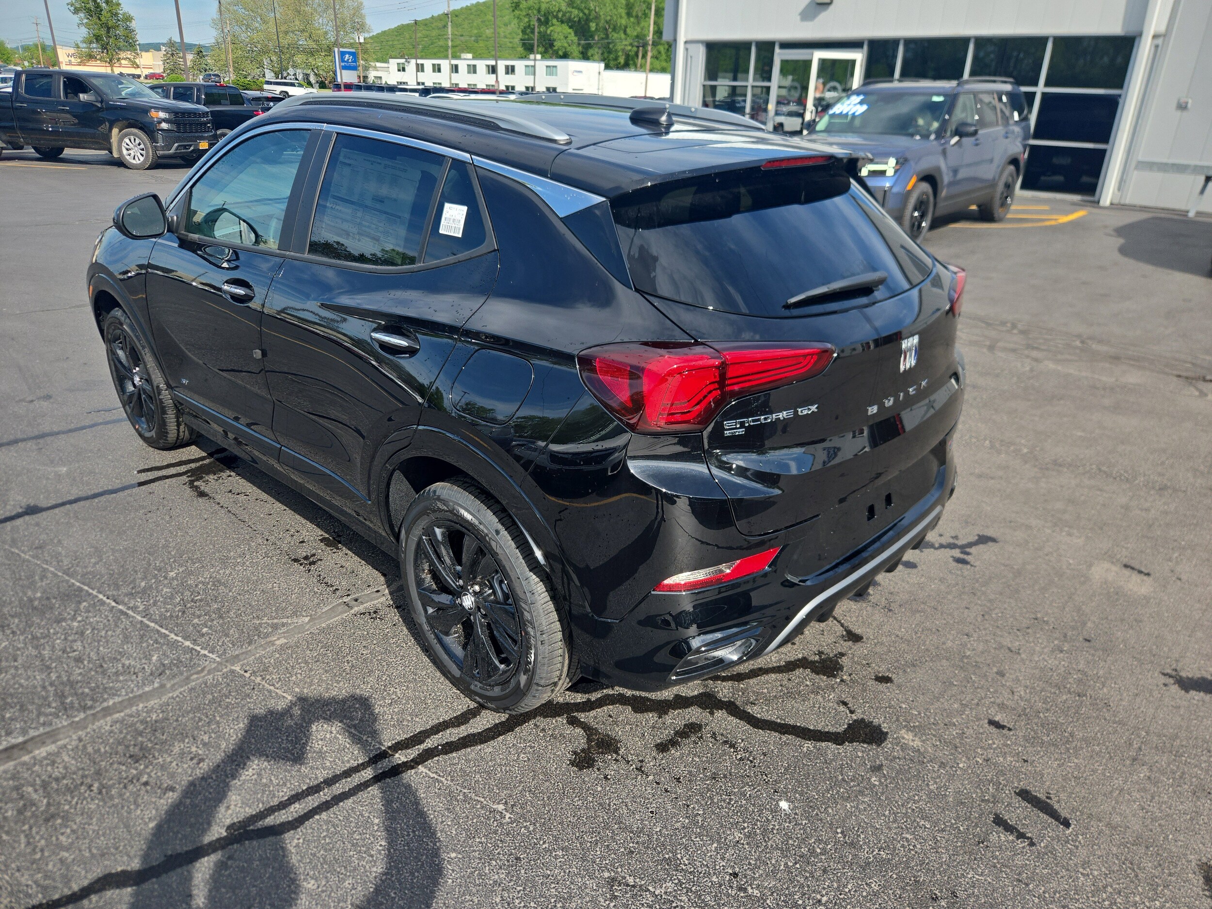 2026 Buick Encore GX Sport Touring - Photo 7