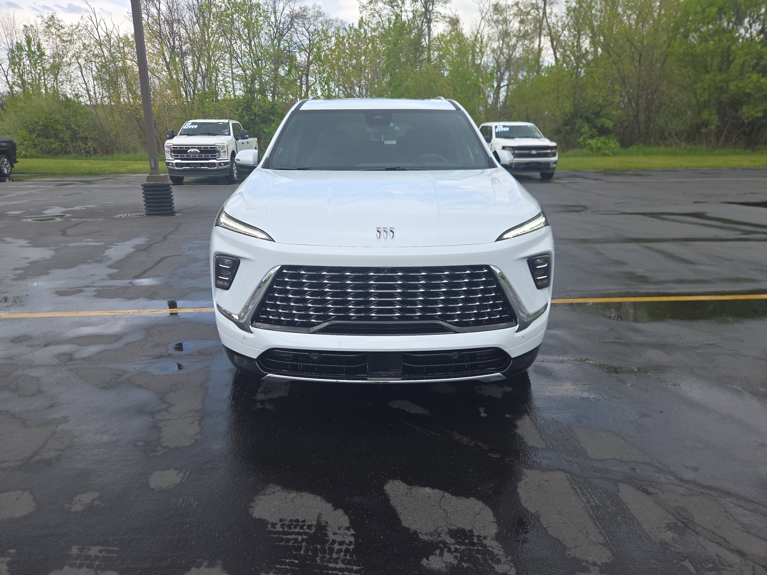 2026 Buick Enclave Avenir AWD's photo