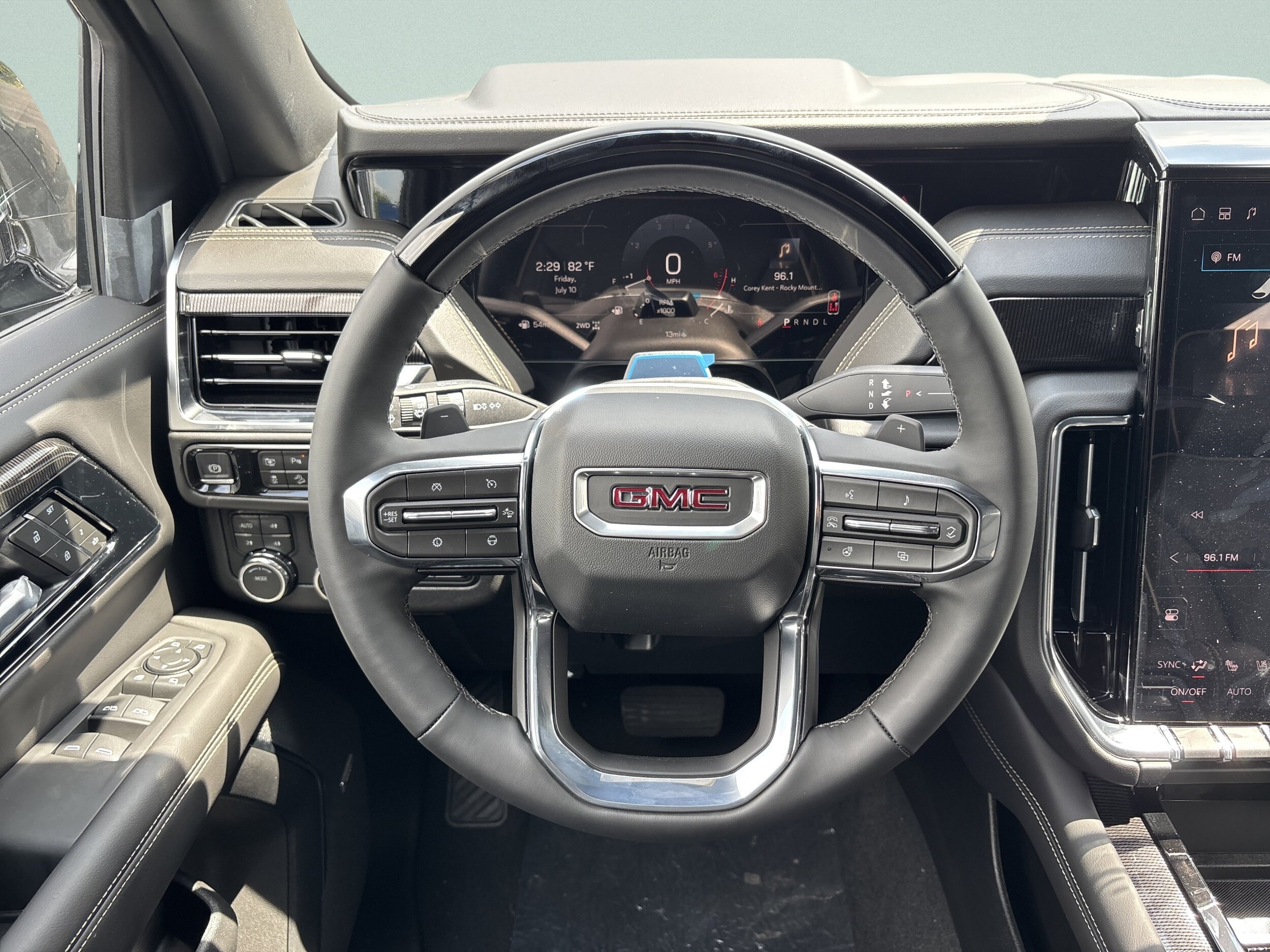 2026 GMC Yukon XL Elevation - Photo 30