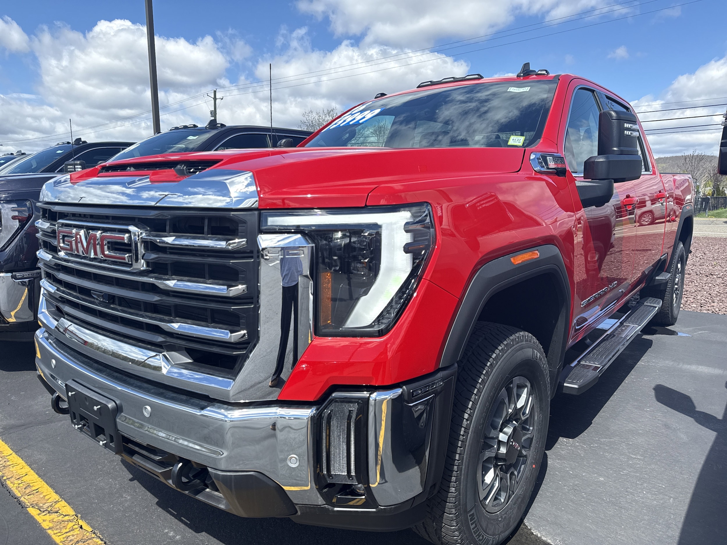 2026 GMC Sierra 4WD Crew Cab Standard Box SLE's photo