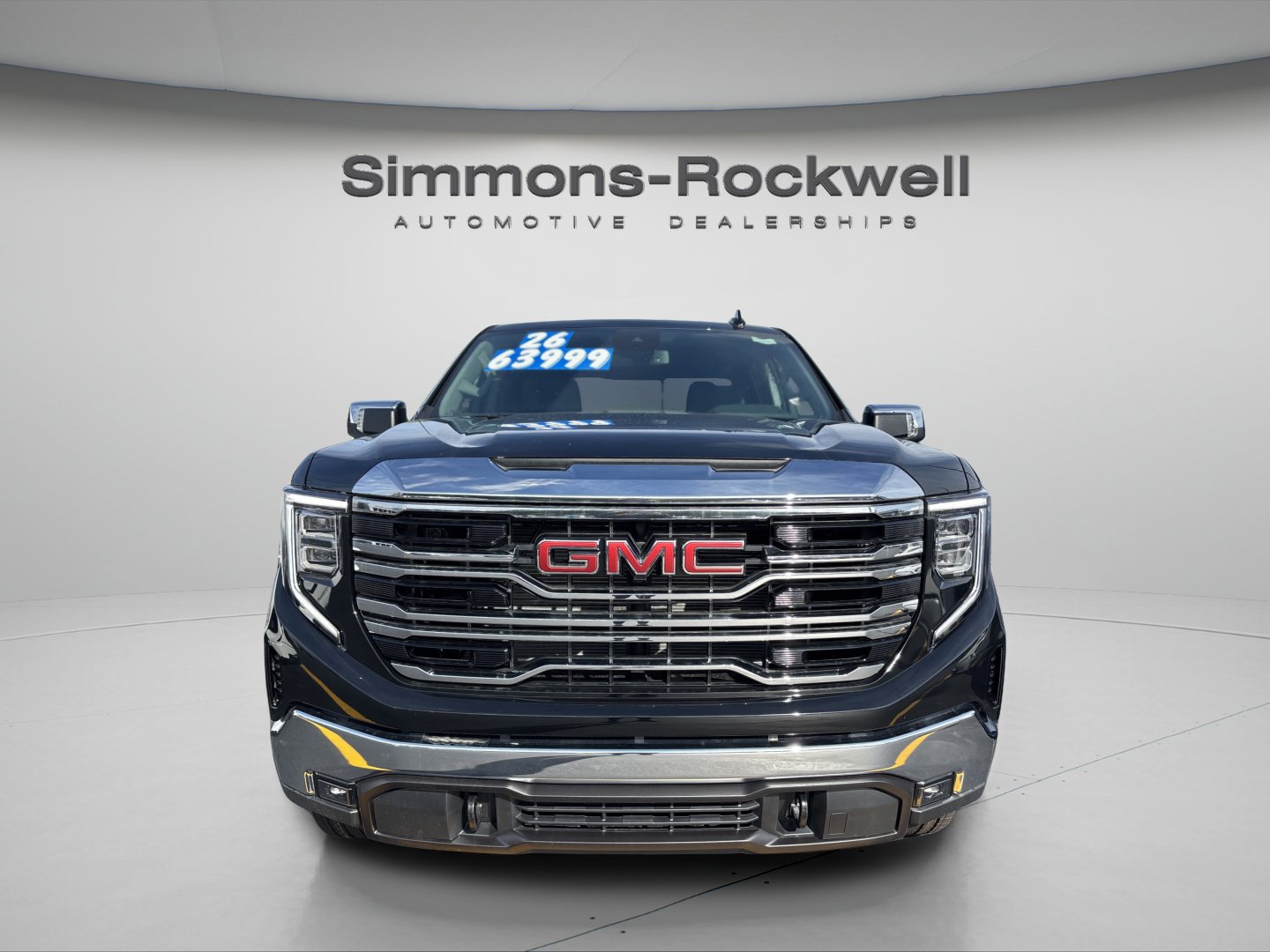 2026 GMC Sierra 1500 SLT - Photo 8
