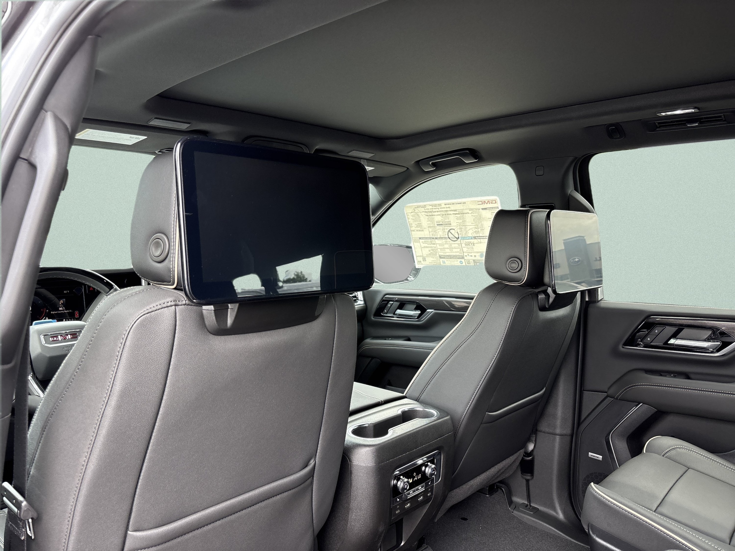 2026 GMC Yukon XL Elevation - Photo 22