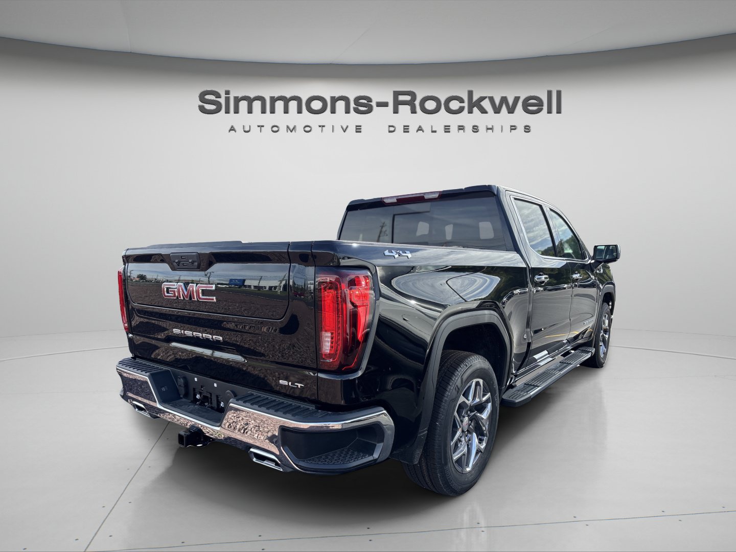 2026 GMC Sierra 1500 SLT - Photo 6