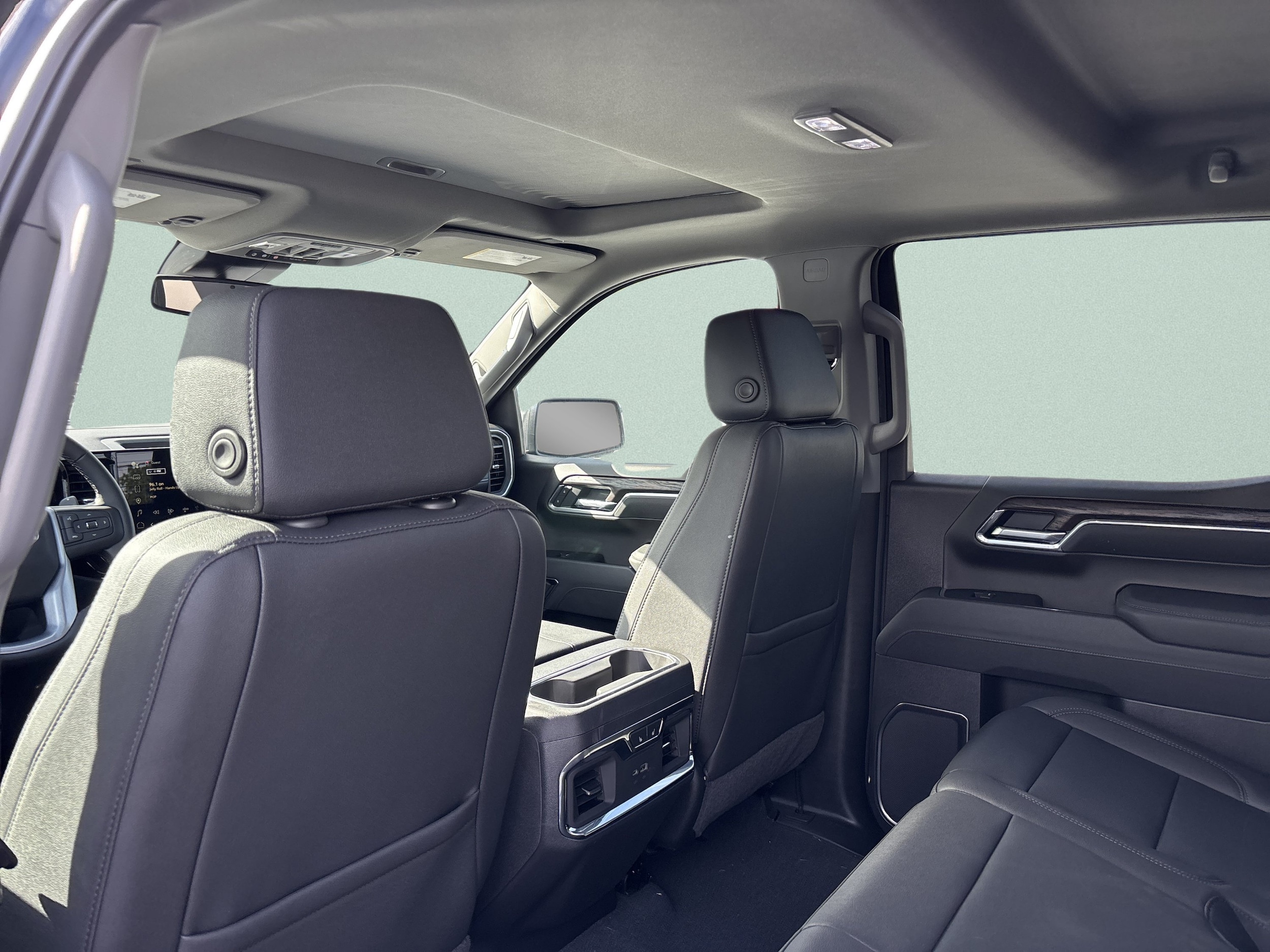 2026 GMC Sierra 1500 SLT - Photo 21