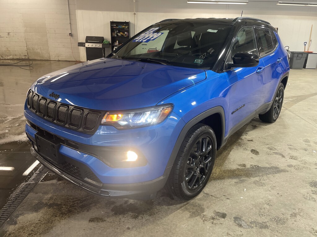 Used 2022 Jeep Compass Altitude SUV
