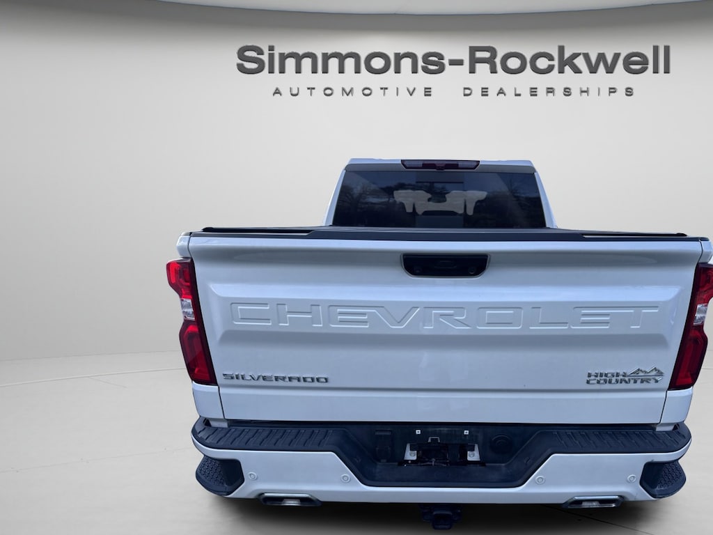 Used 2025 Chevrolet Silverado 1500 High Country Truck Crew Cab