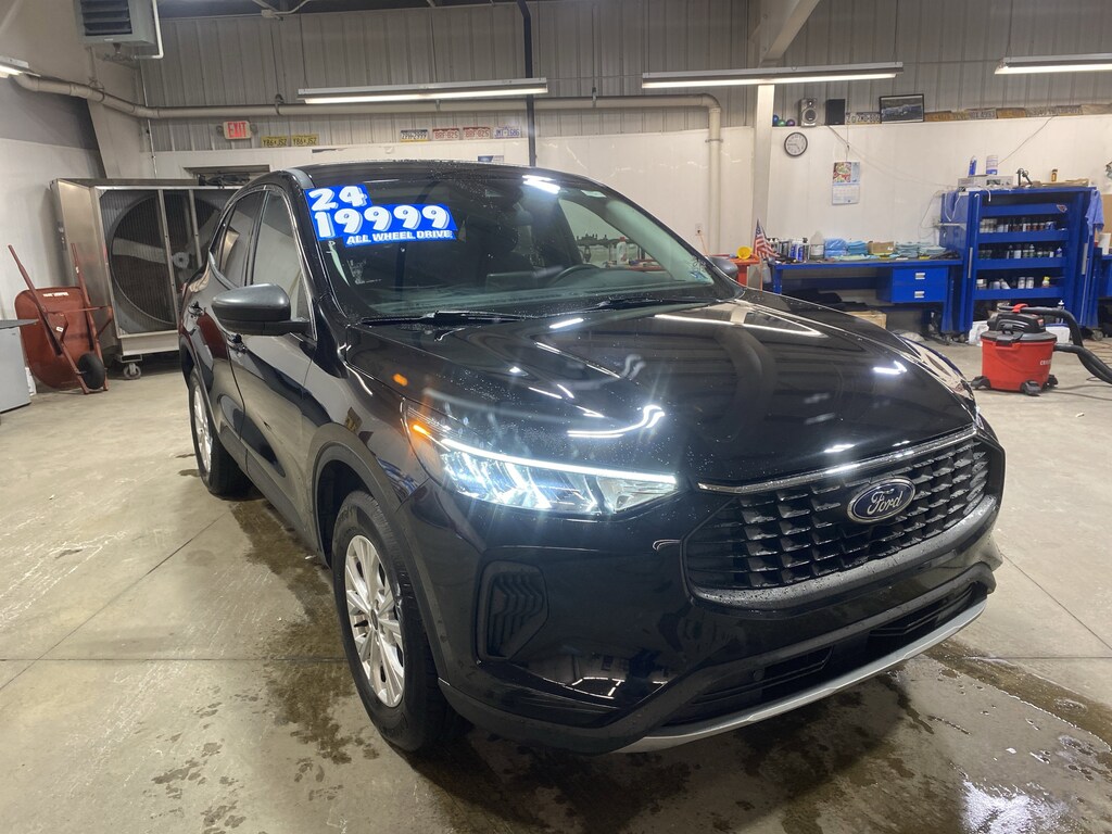 Used 2024 Ford Escape Active SUV