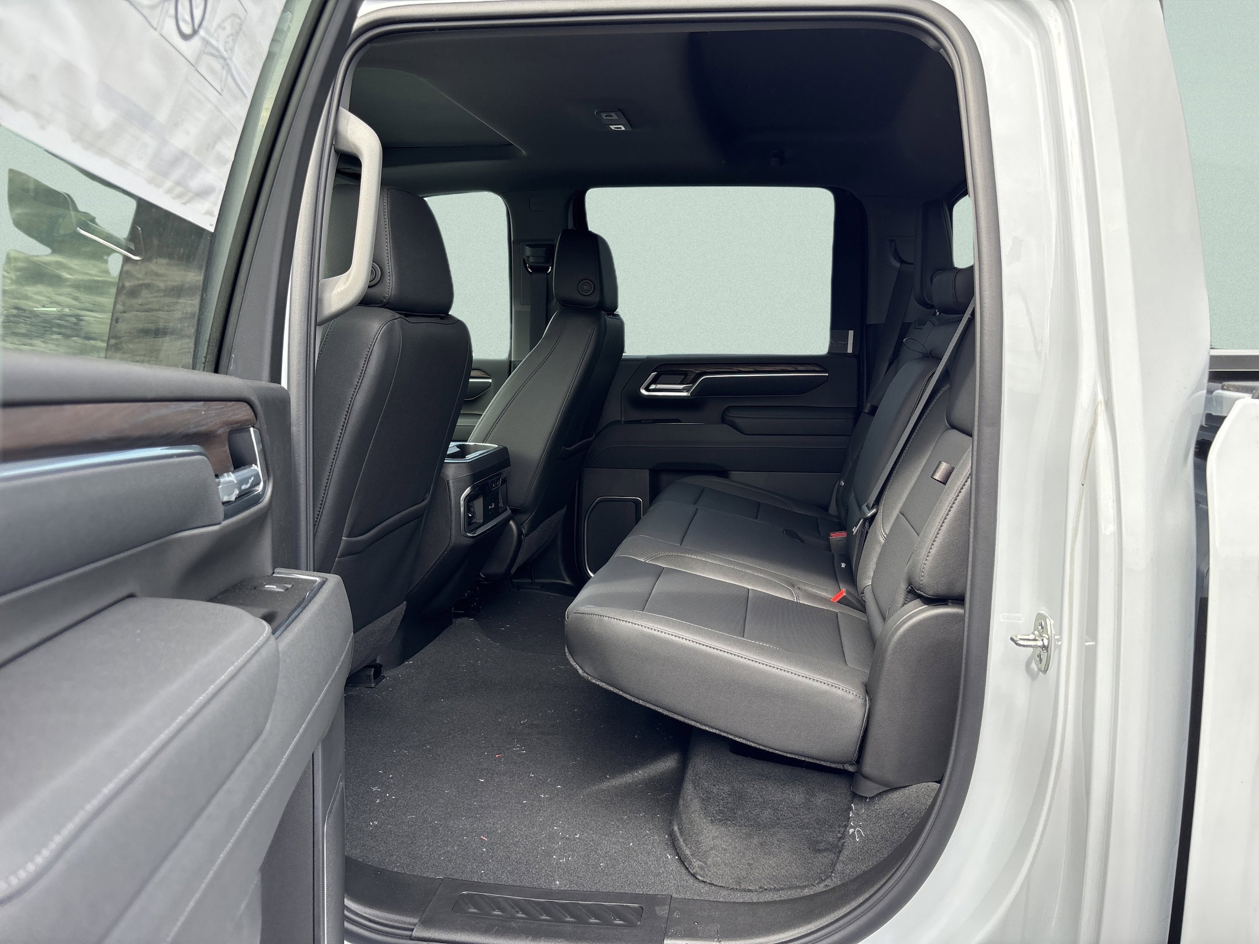 2026 GMC Sierra 2500HD SLT - Photo 16