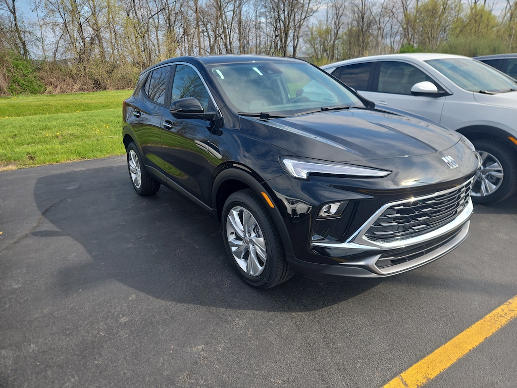 New 2026 Buick Encore GX Preferred SUV