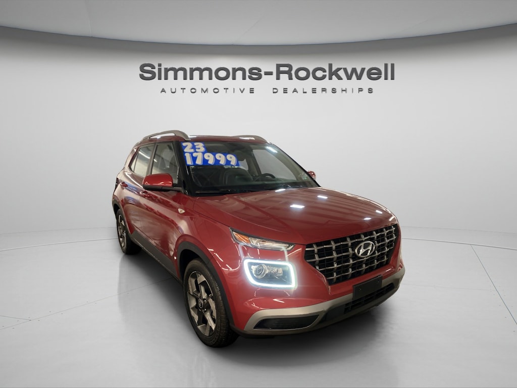 Used 2023 Hyundai Venue Limited SUV