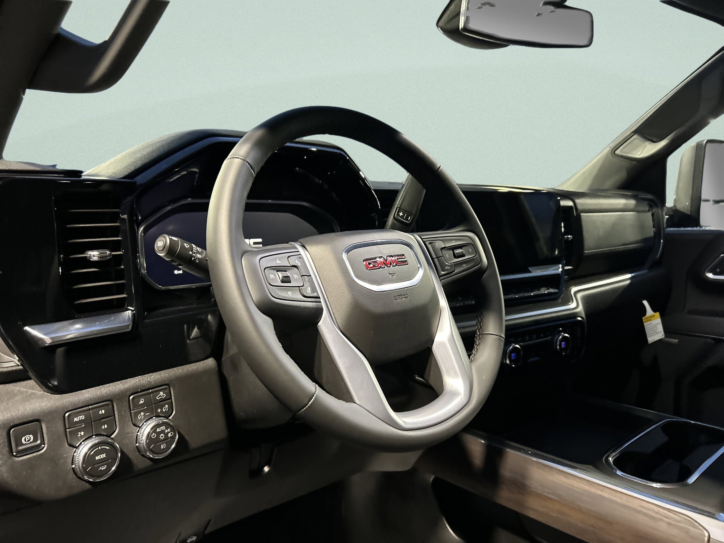 2026 GMC Sierra 2500HD SLT - Photo 12