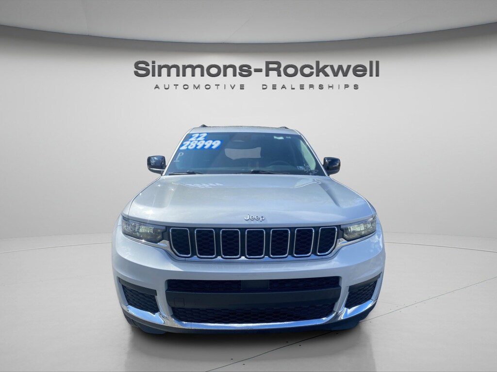 Used 2022 Jeep Grand Cherokee L Laredo SUV