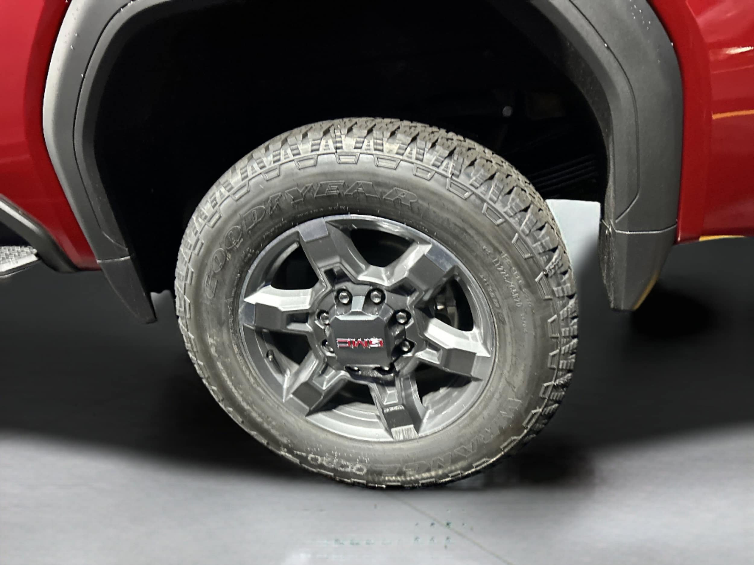 2026 GMC Sierra 2500HD SLT - Photo 9