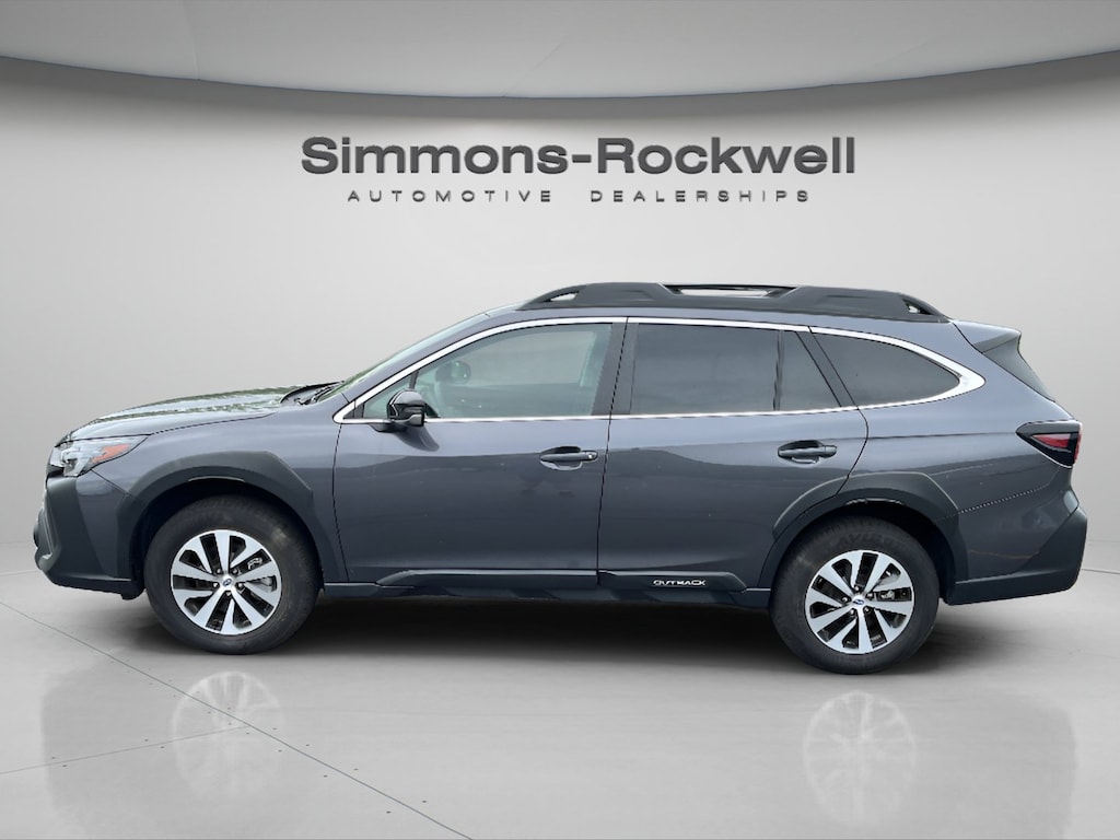 Used 2025 Subaru Outback Premium SUV