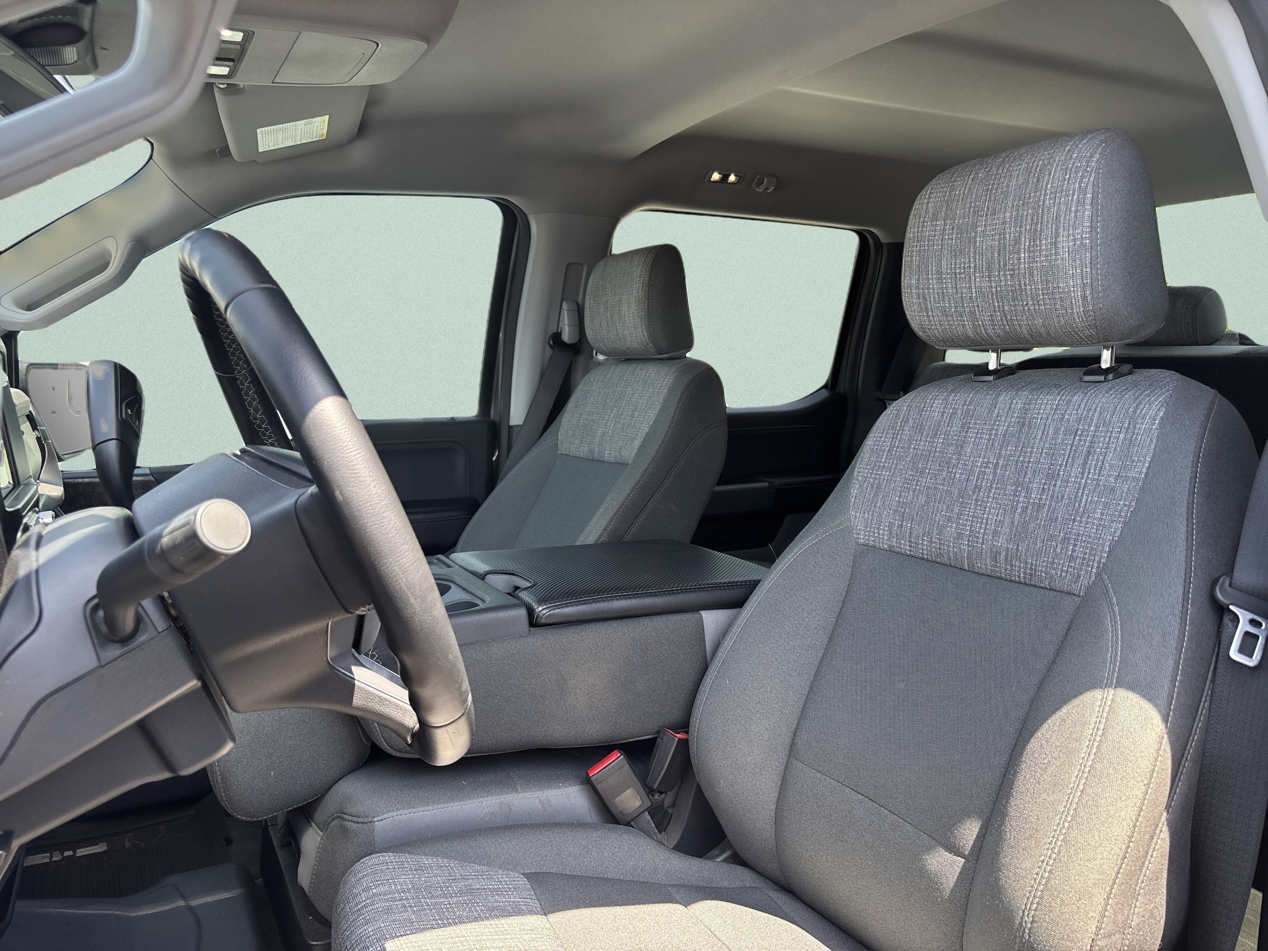2023 Ford F-150 XLT - Photo 11