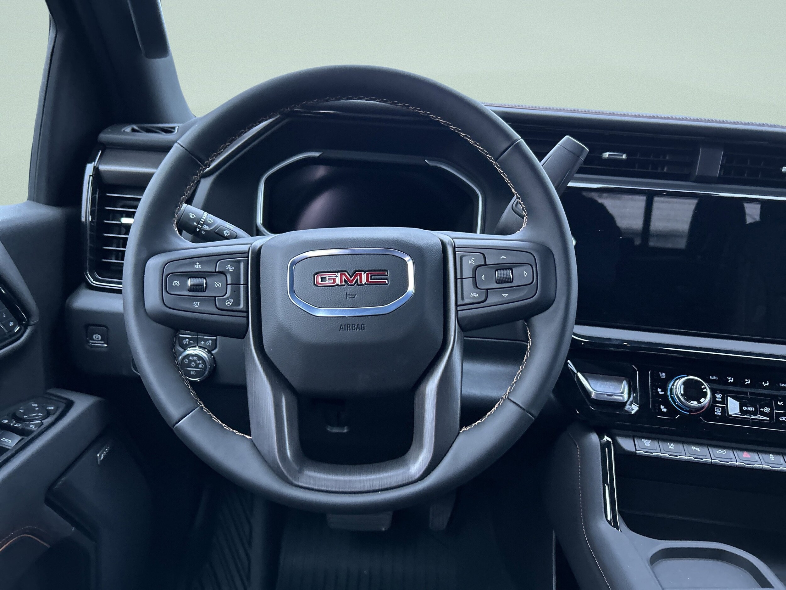 2026 GMC Sierra 2500HD AT4 - Photo 32