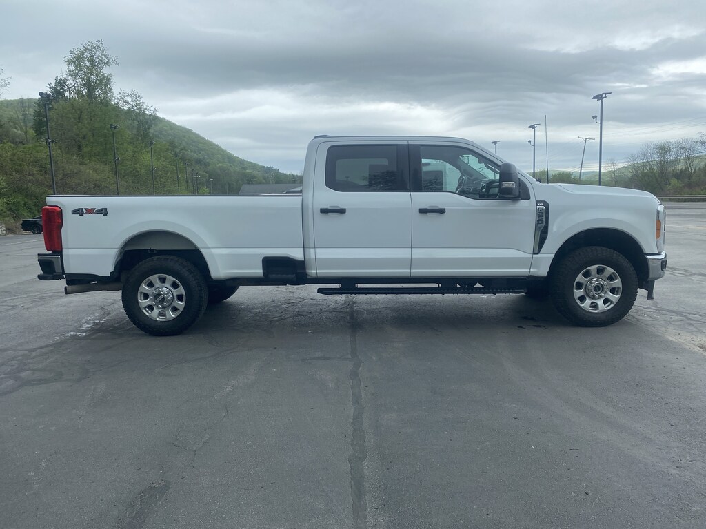 Used 2023 Ford Super Duty F-250 SRW XL Truck Crew Cab