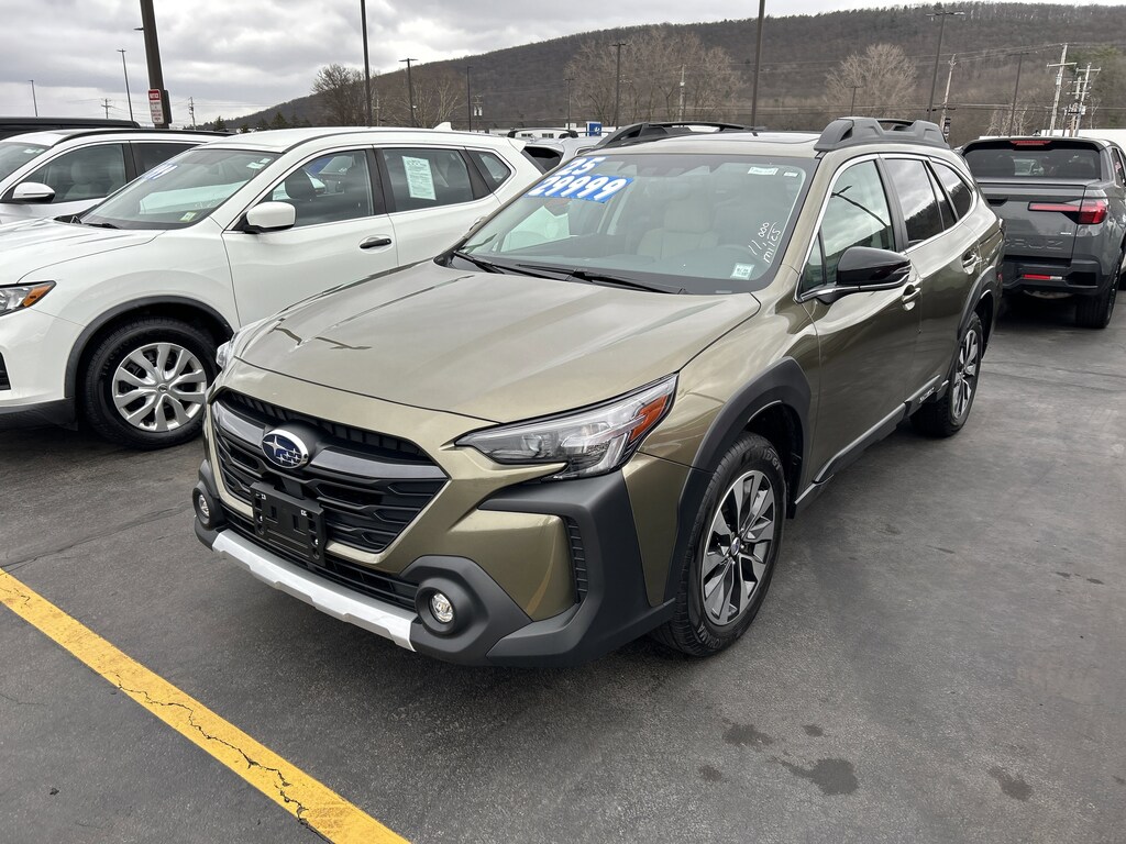 Used 2025 Subaru Outback Limited SUV