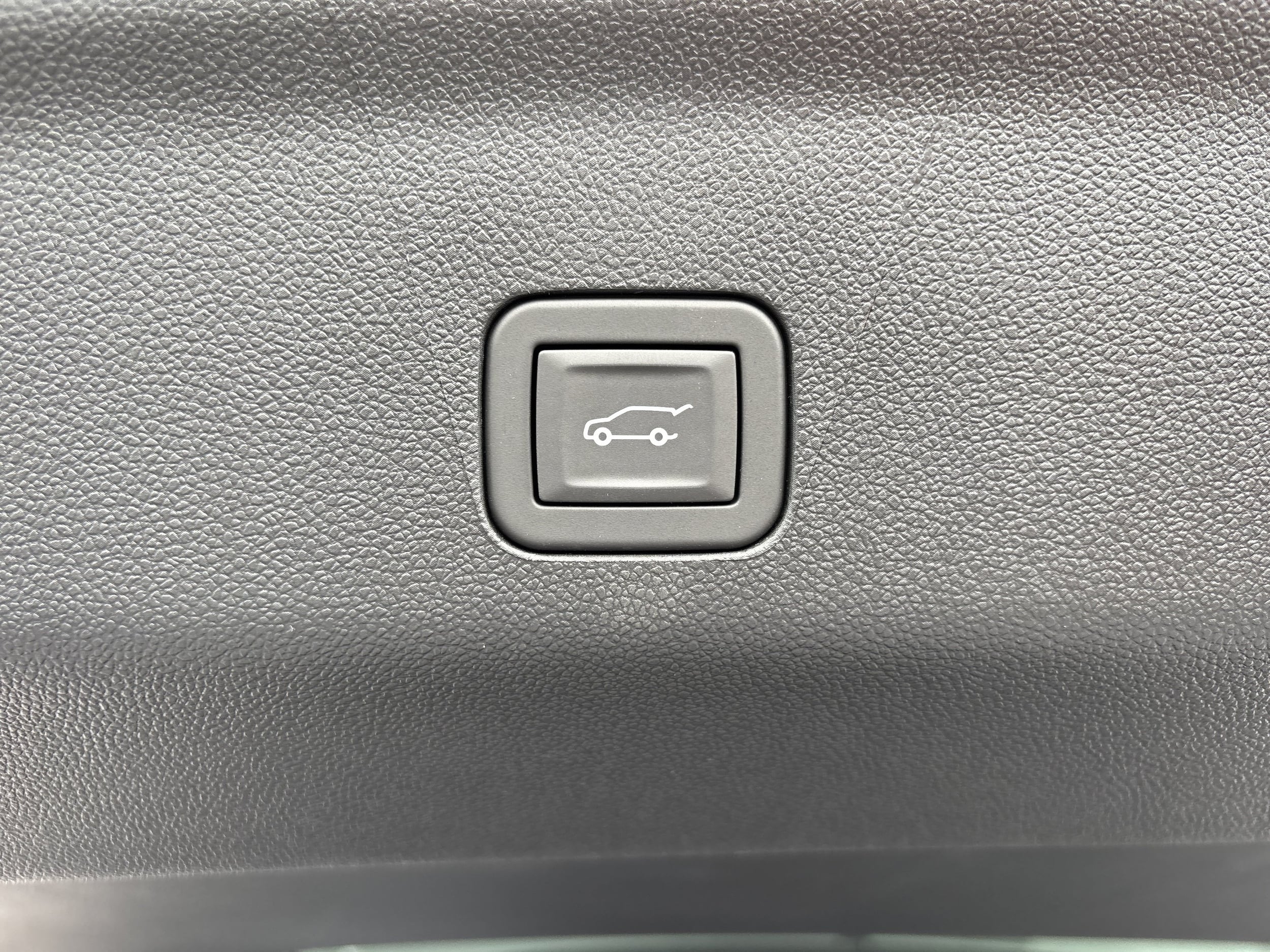2026 GMC Yukon XL Elevation - Photo 11