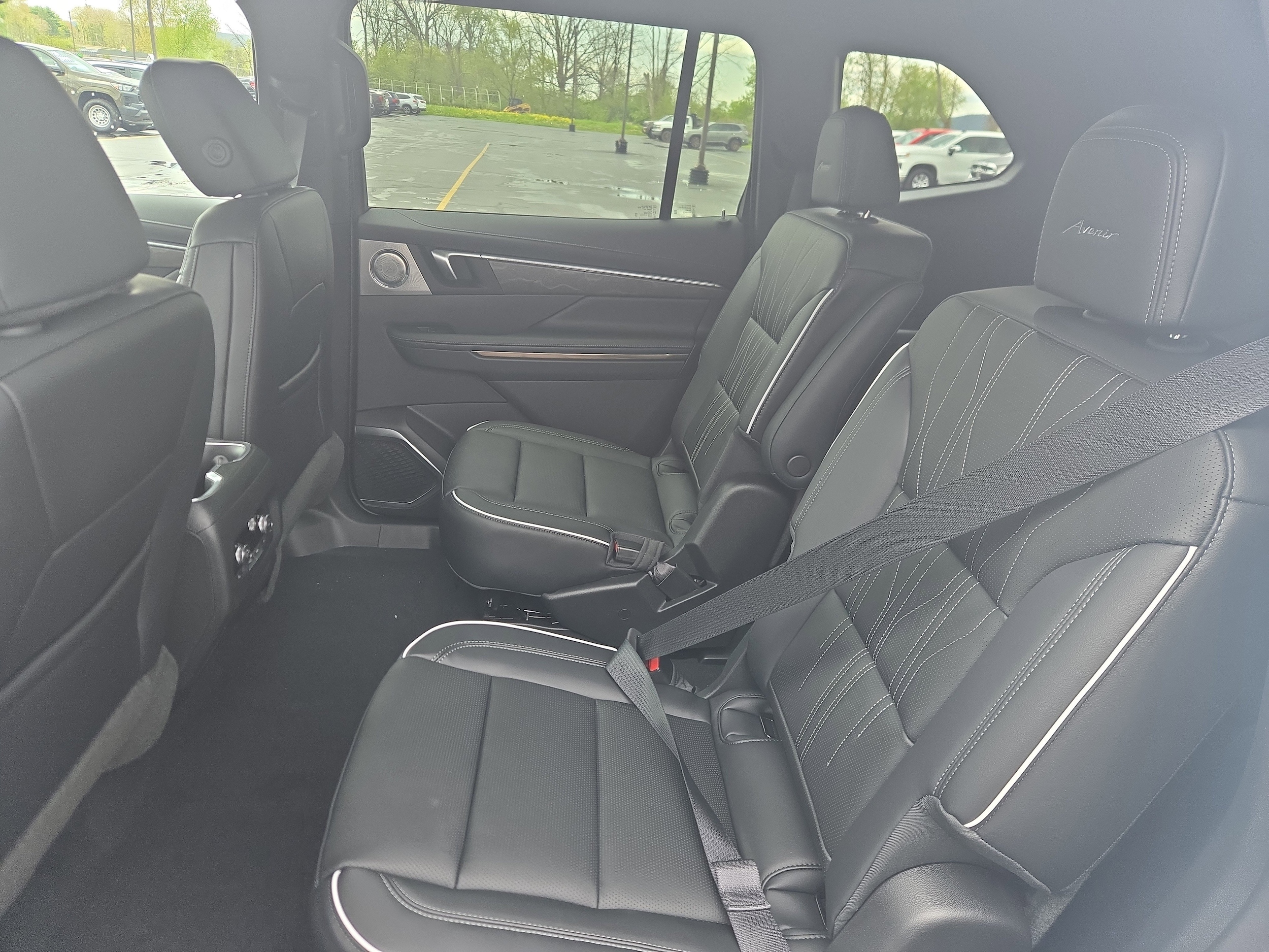 2026 Buick Enclave Avenir - Photo 16