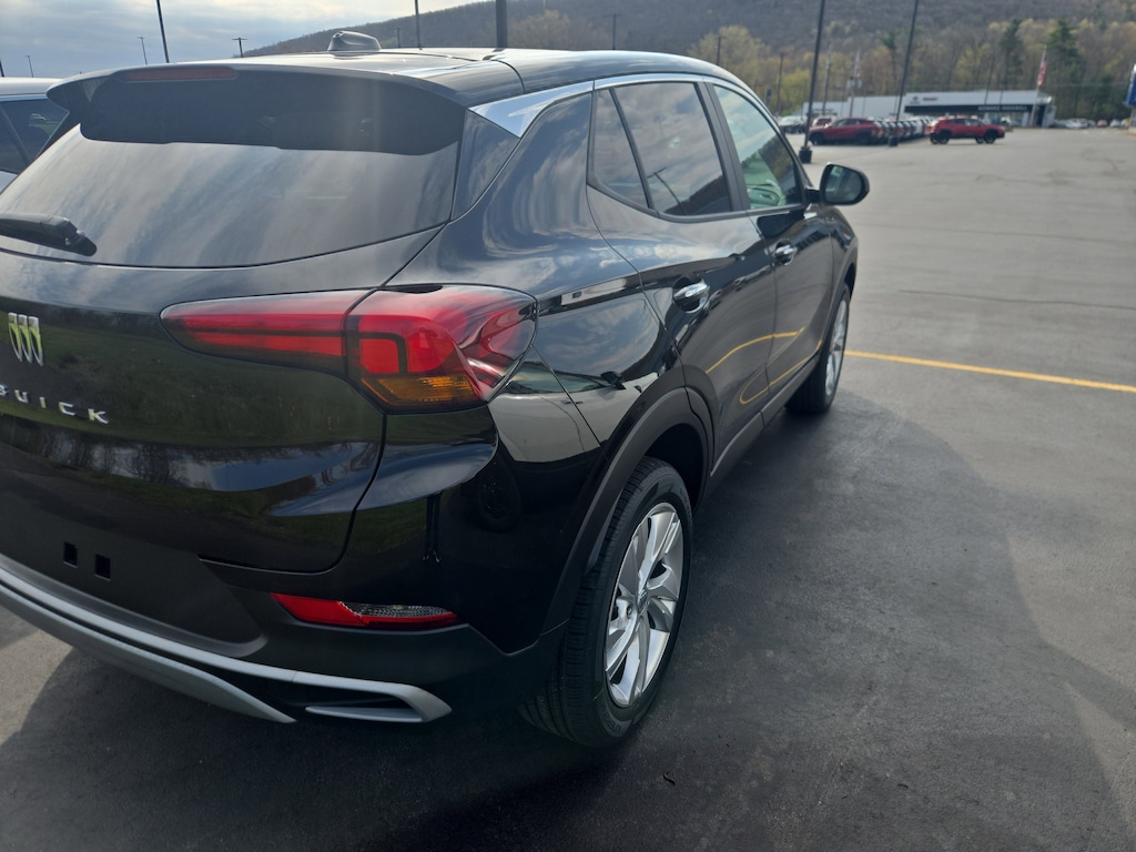 New 2026 Buick Encore GX Preferred SUV