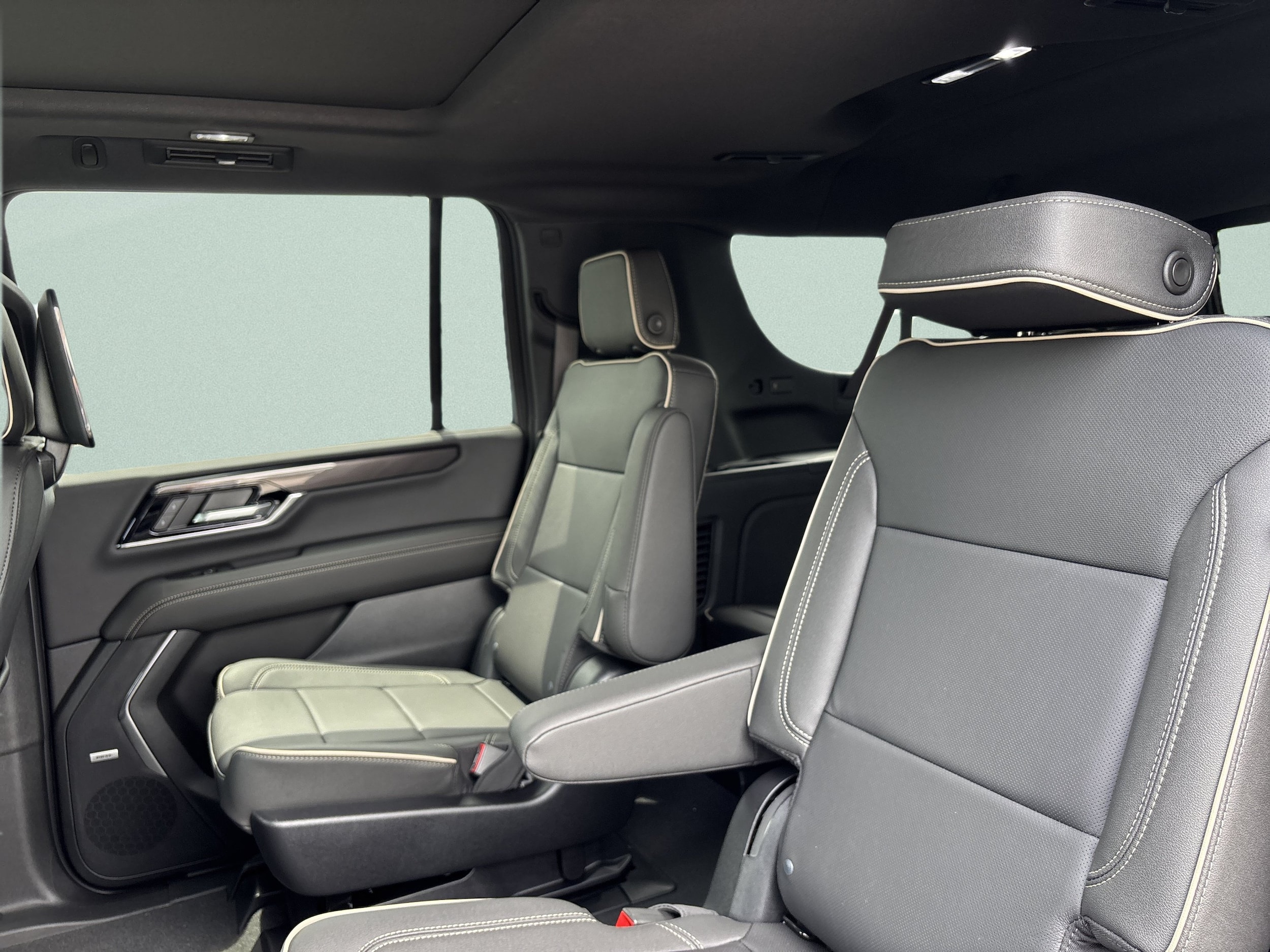 2026 GMC Yukon XL Elevation - Photo 21
