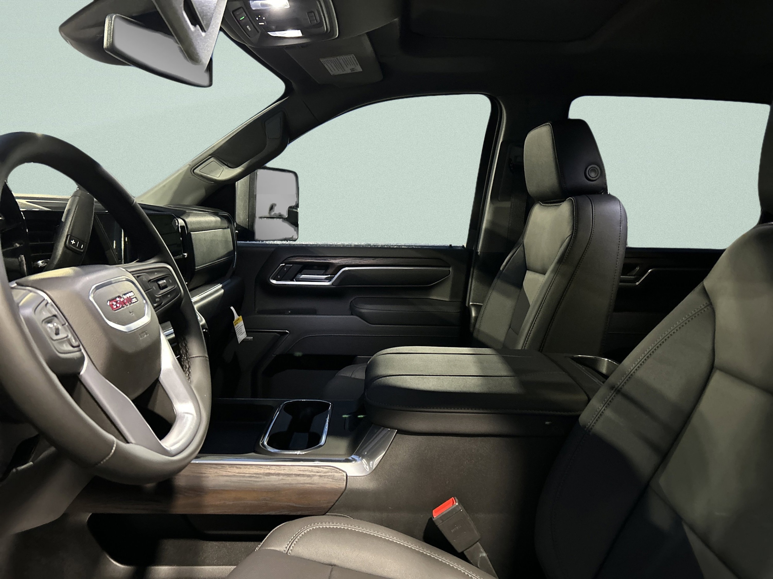 2026 GMC Sierra 2500HD SLT - Photo 10