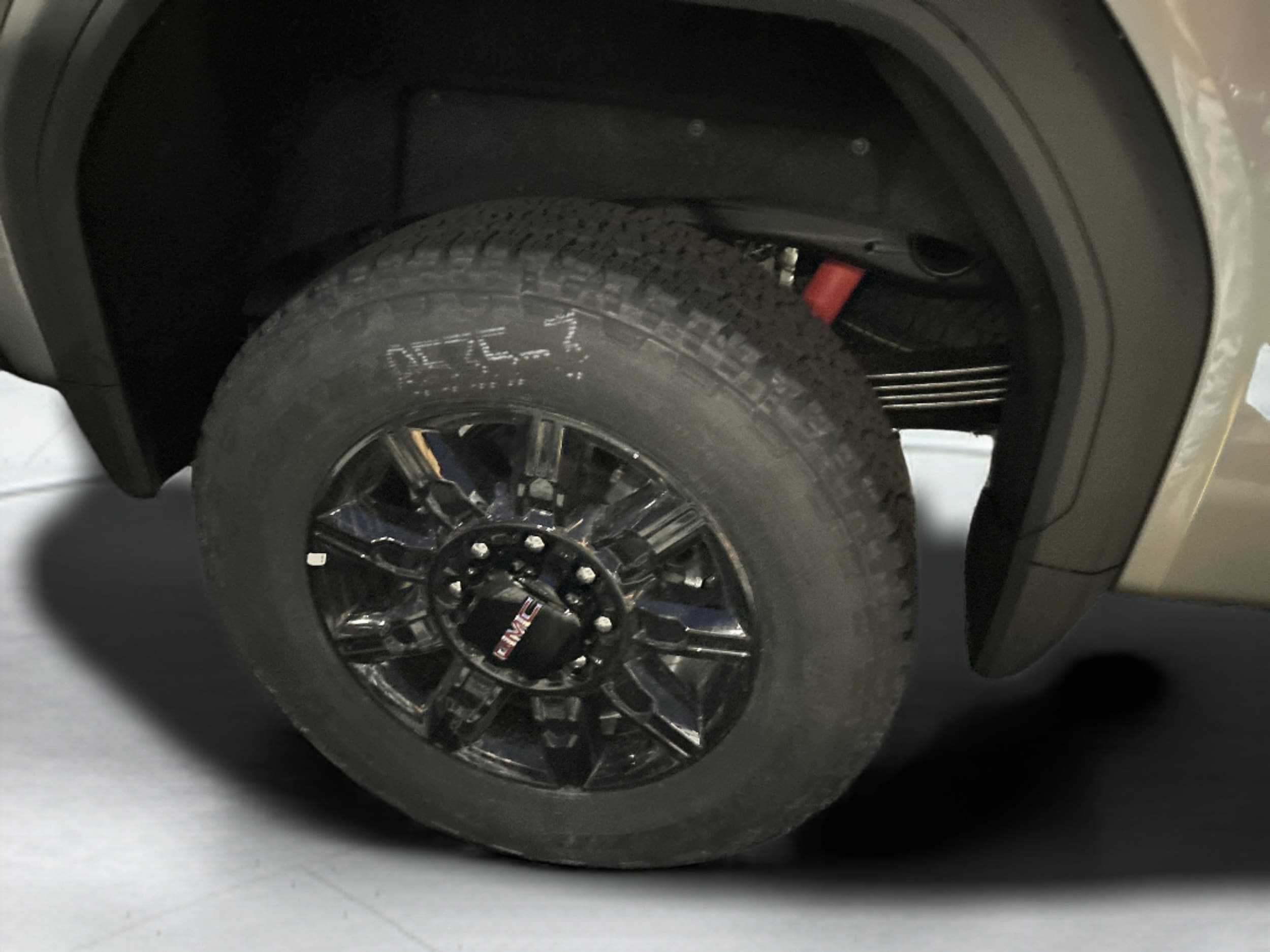 2026 GMC Sierra 2500HD AT4 - Photo 43