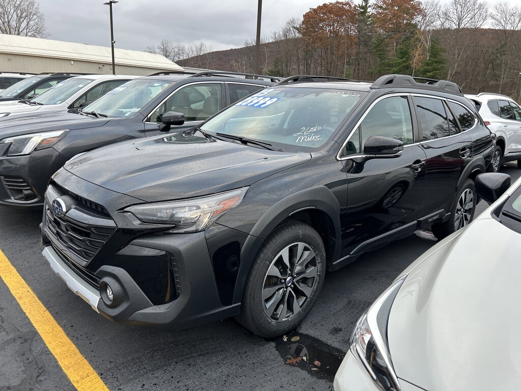 Used 2023 Subaru Outback Limited SUV