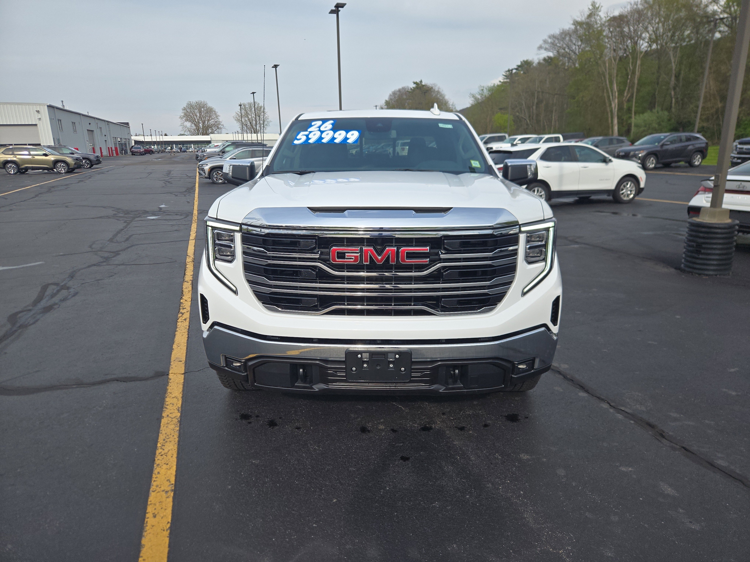 2026 GMC Sierra 4WD Crew Cab Short Box SLT's photo