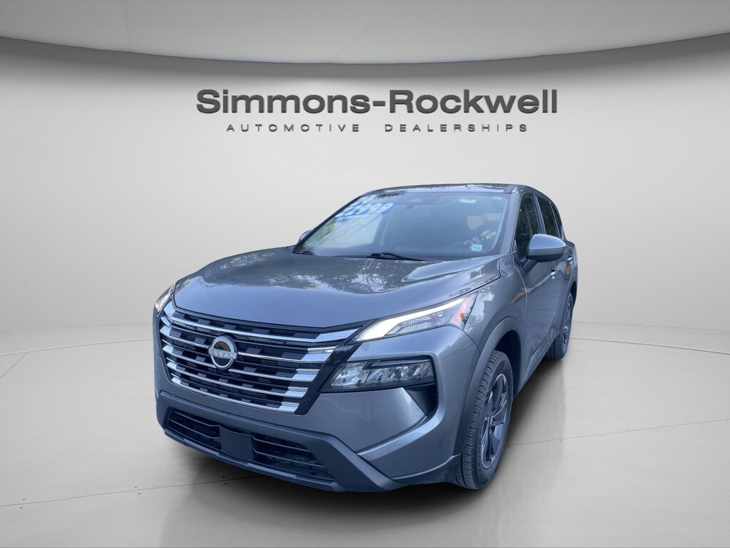 Used 2024 Nissan Rogue SV