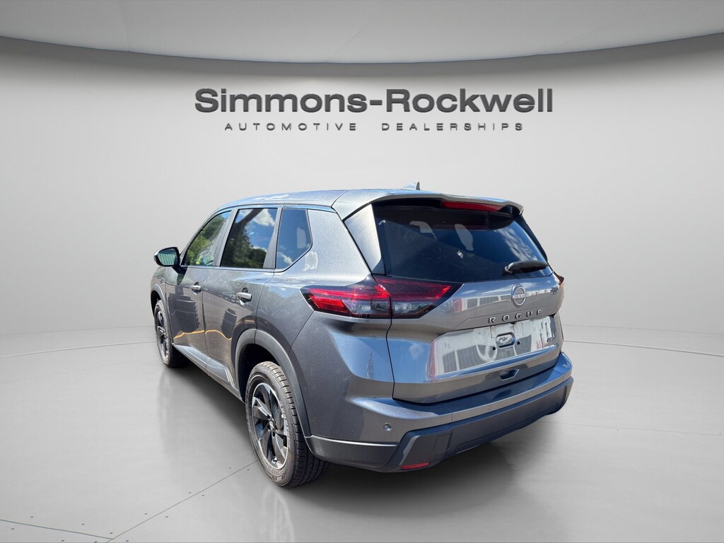 Used 2025 Nissan Rogue SV Intelligent AWD SUV