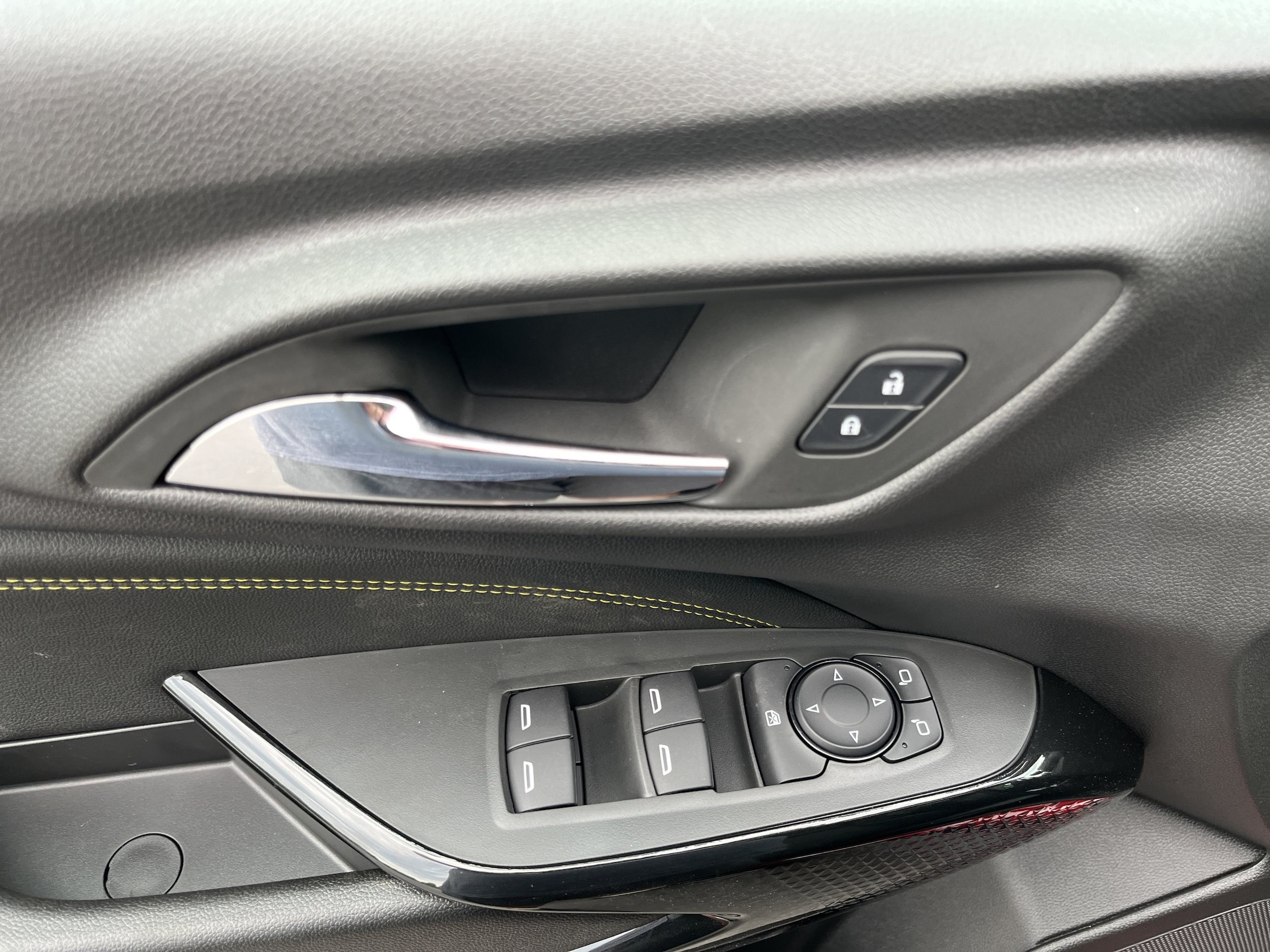2026 Chevrolet Trax LT - Photo 18