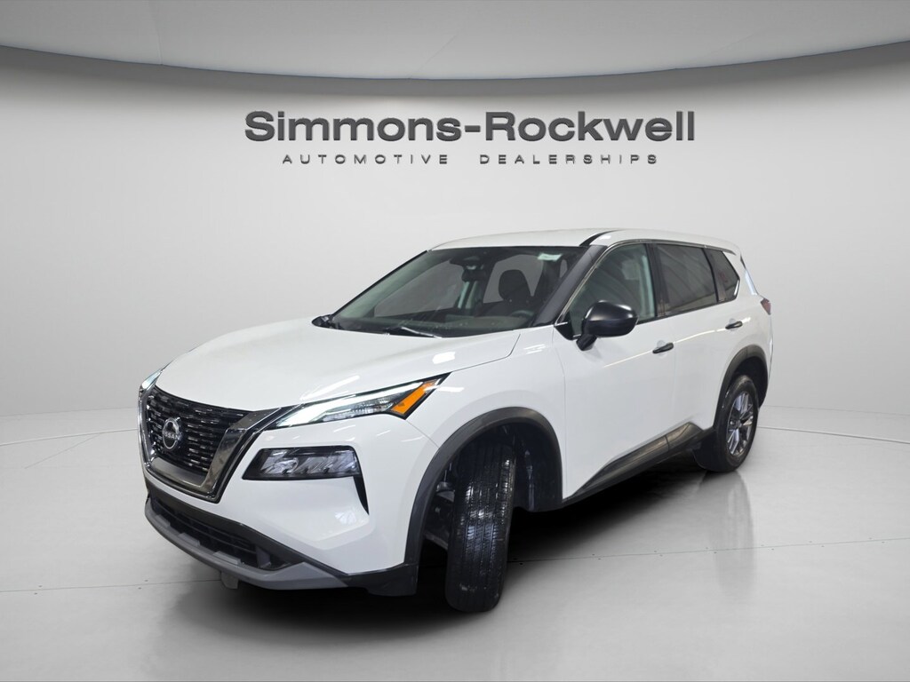 Used 2023 Nissan Rogue S