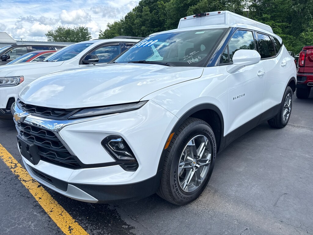 Used 2025 Chevrolet Blazer 2LT SUV