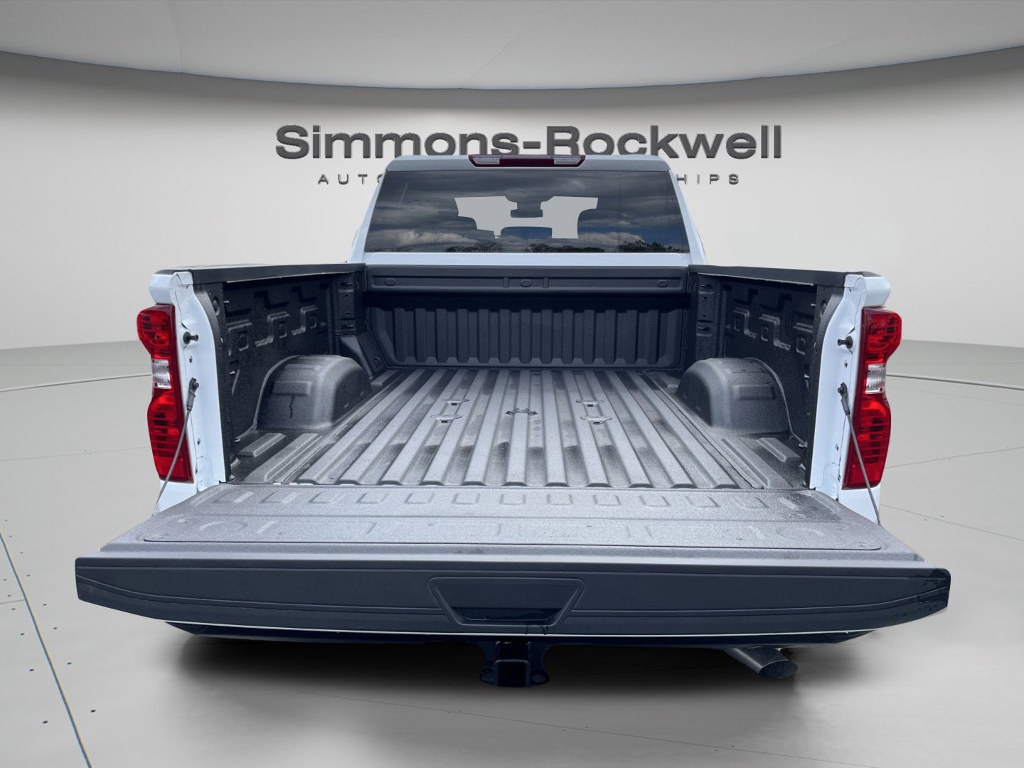 2026 Chevrolet Silverado 2500 HD Custom - Photo 9