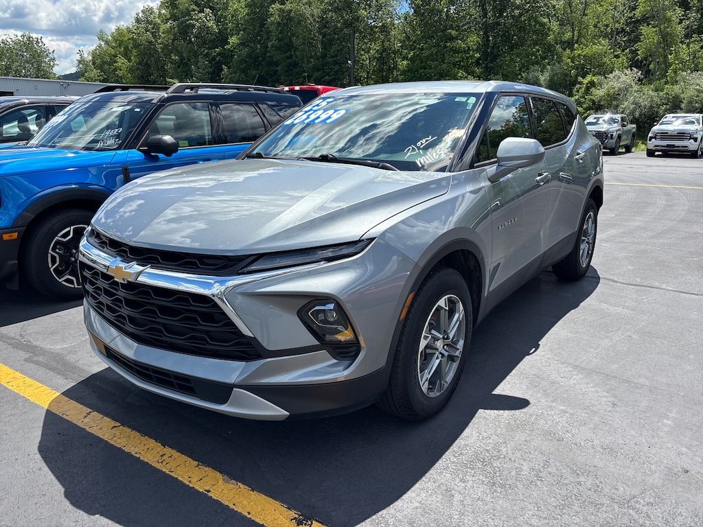 Used 2025 Chevrolet Blazer 2LT SUV