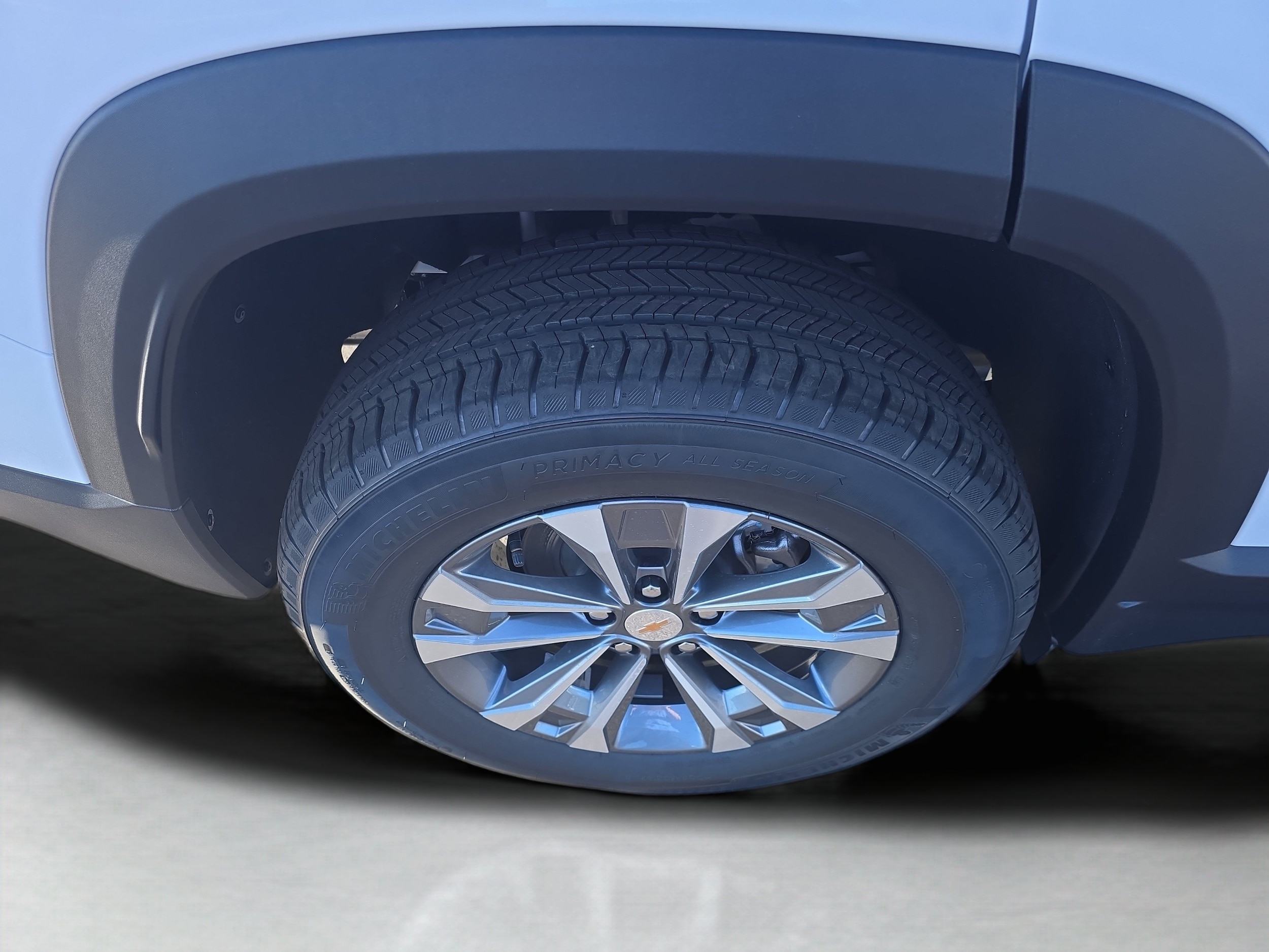 2027 Chevrolet Equinox LT - Photo 27
