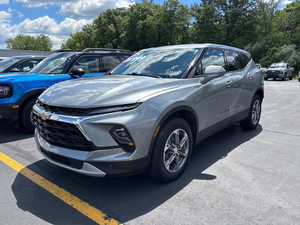 Used 2025 Chevrolet Blazer 2LT SUV
