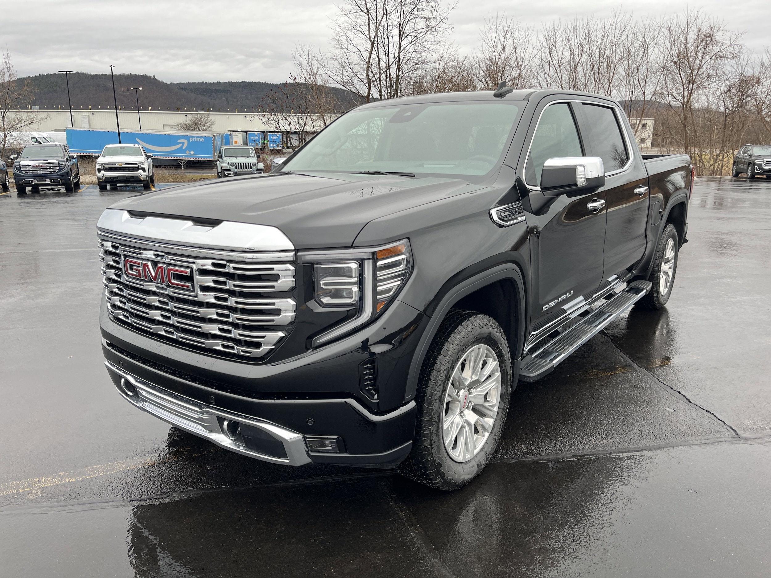 2026 GMC Sierra 1500 Denali's photo