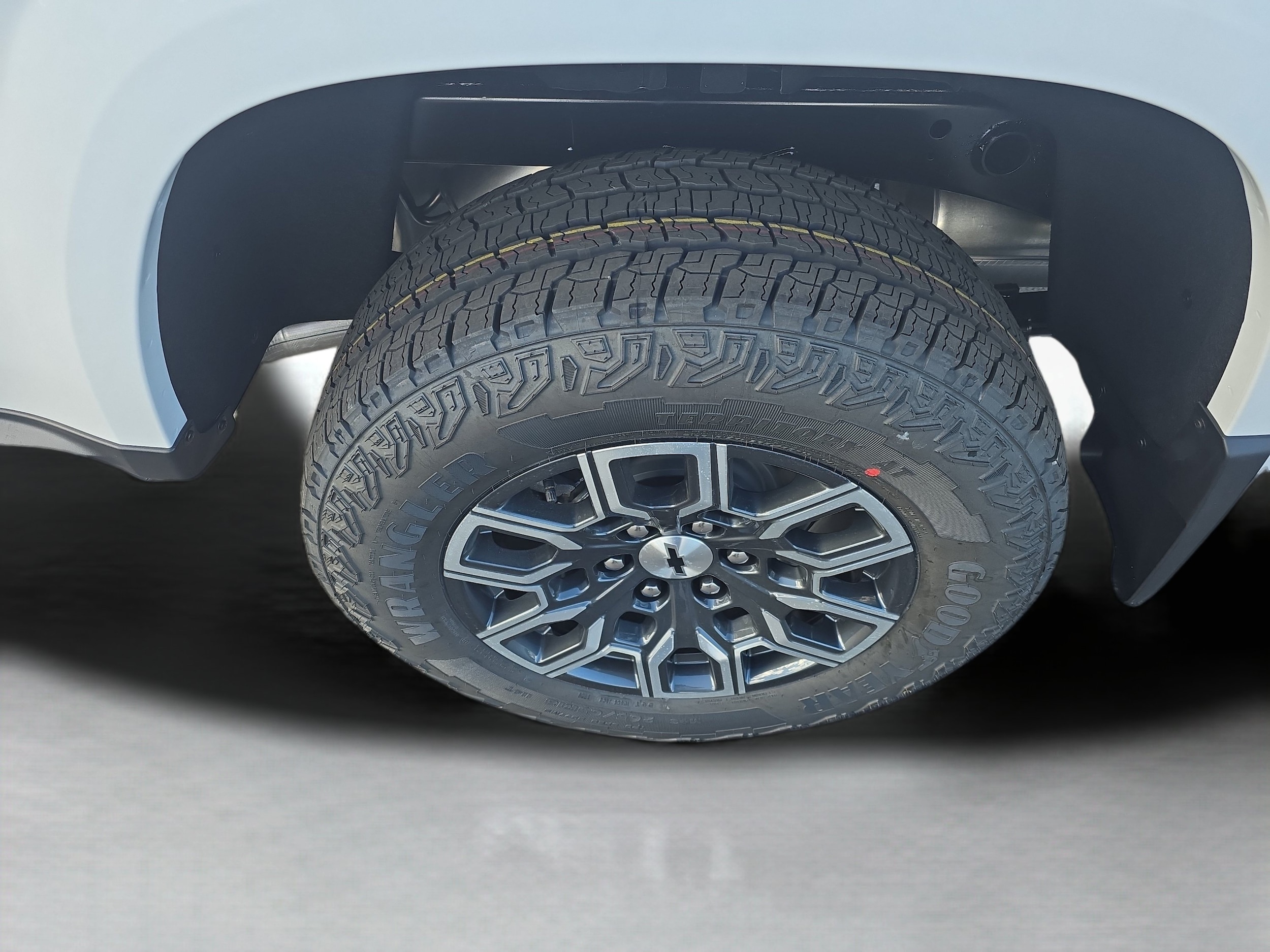 2026 Chevrolet Colorado Z71 - Photo 26