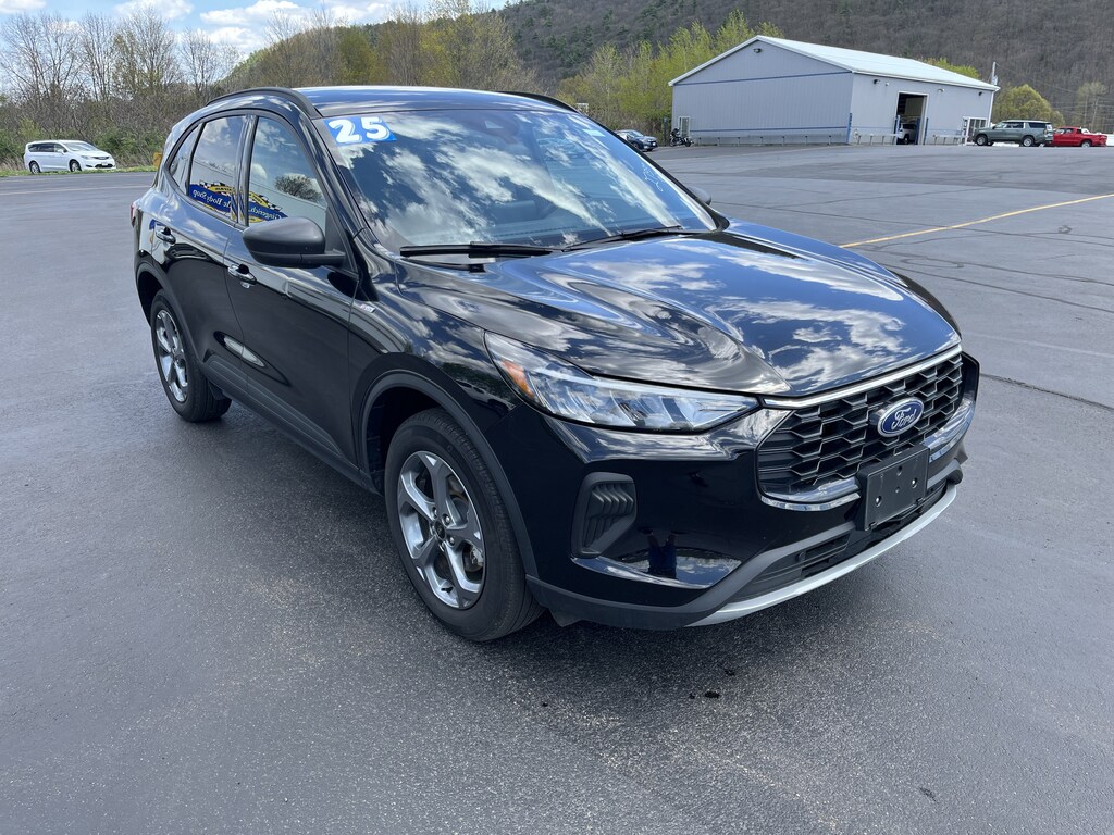 Used 2025 Ford Escape ST-Line