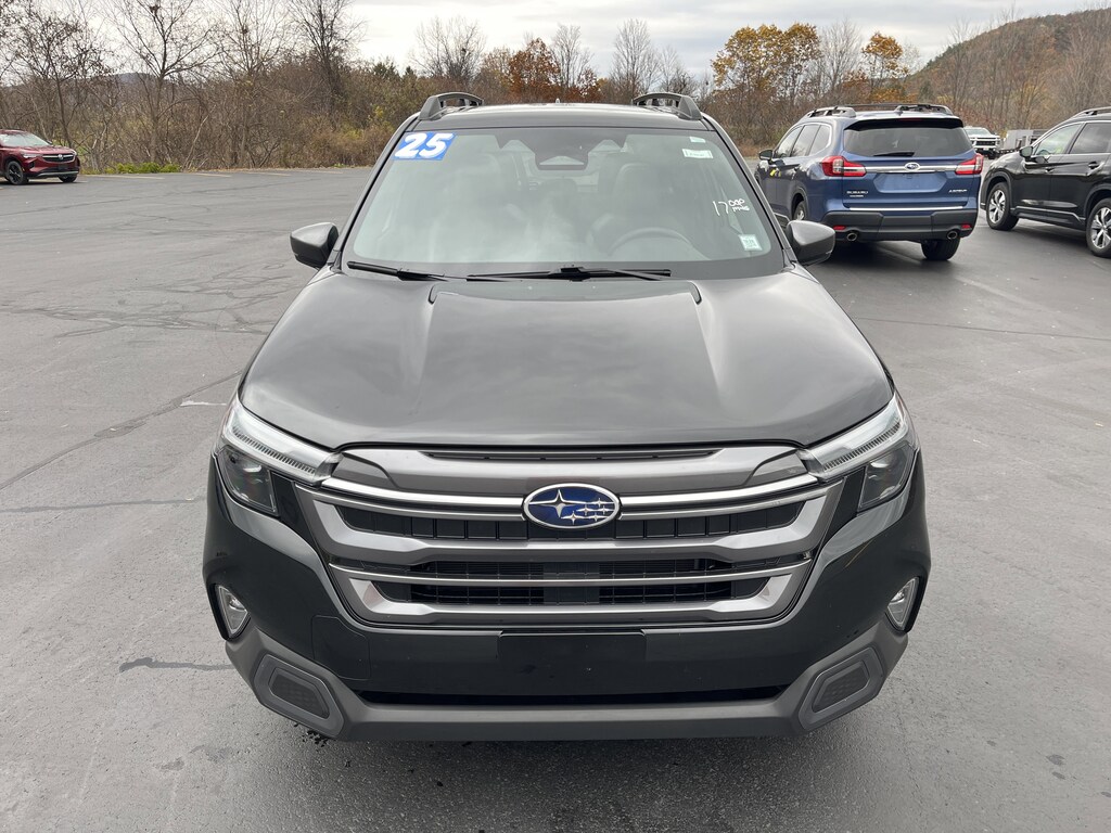 Used 2025 Subaru Forester Limited SUV