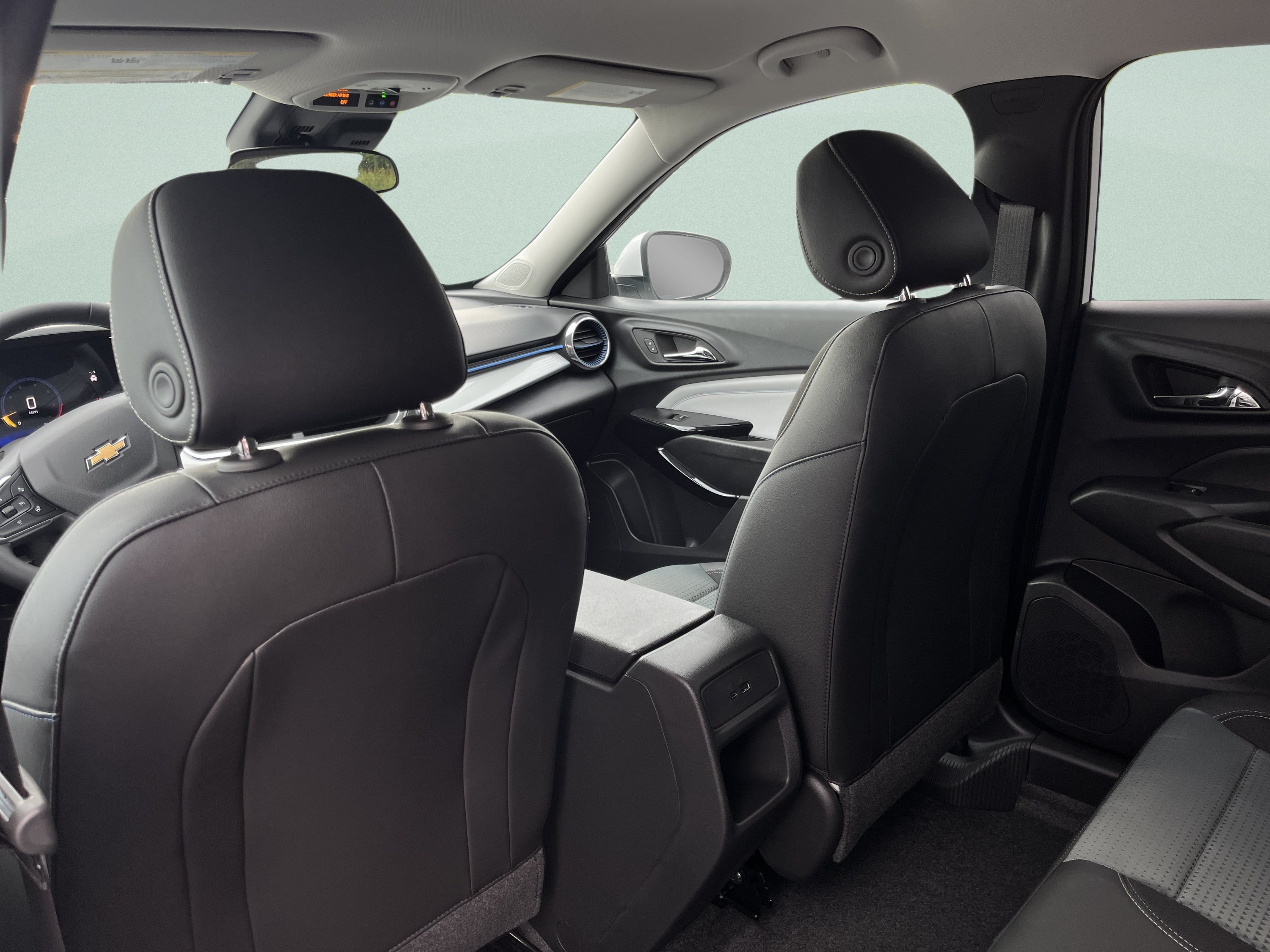2026 Chevrolet Trax LT - Photo 14