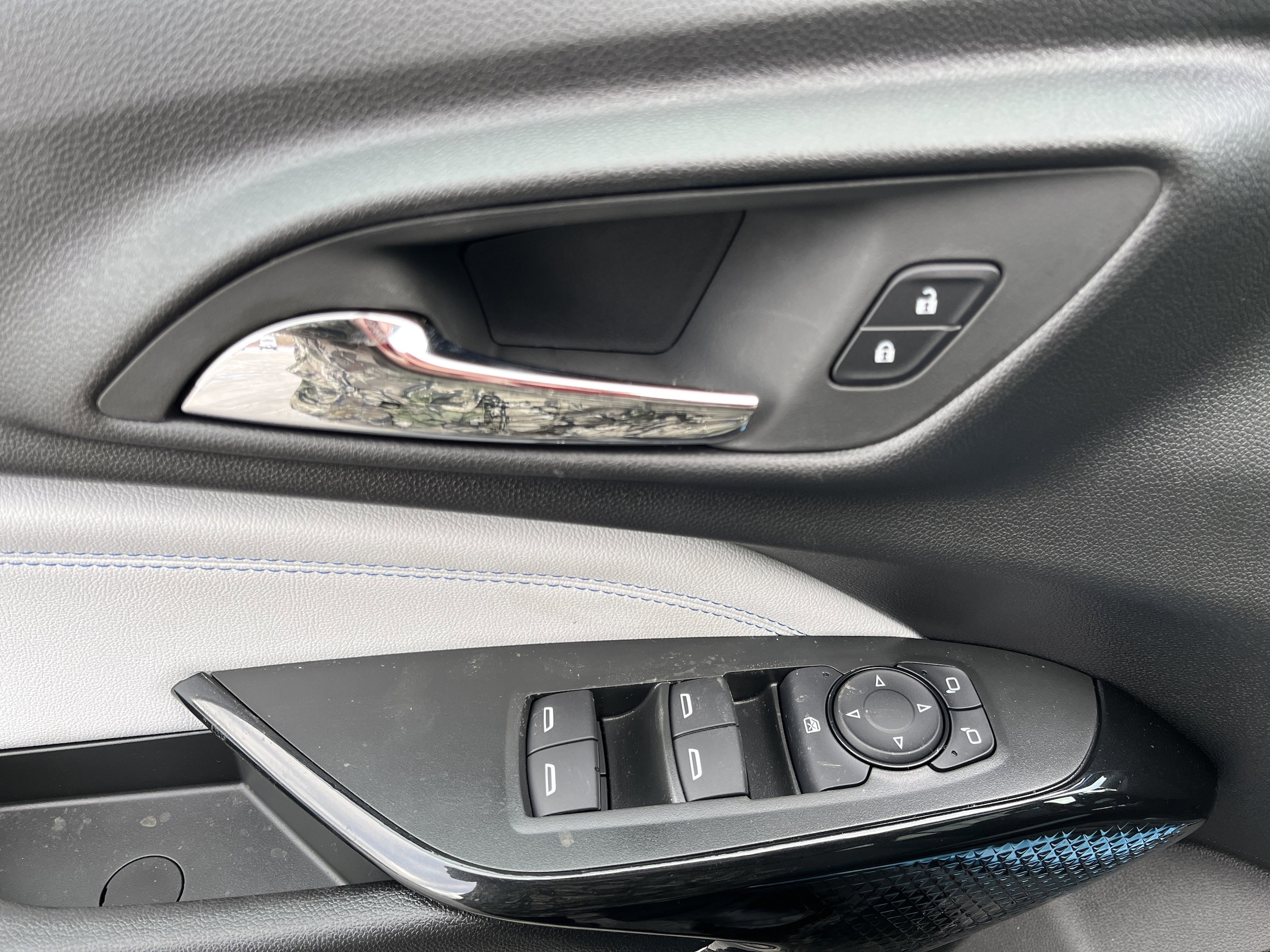2026 Chevrolet Trax LT - Photo 10