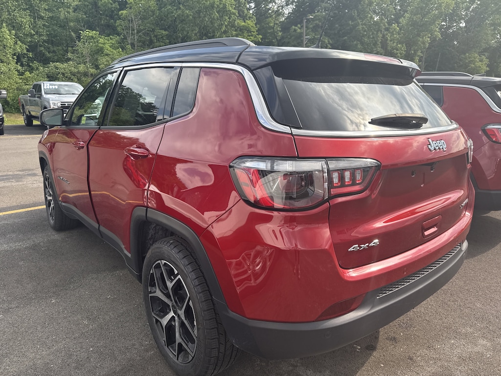 Used 2025 Jeep Compass Limited