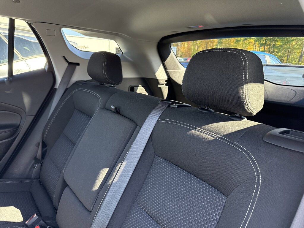 Used 2024 GMC Terrain SLE SUV