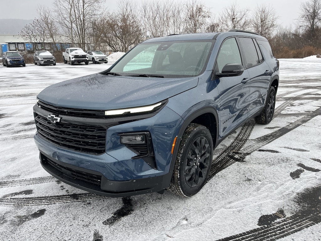 New 2026 Chevrolet Traverse LT SUV